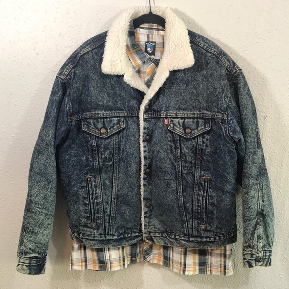 Levi’s Vintage Sherpa Lined Made in USA Acid-wash Trucker Jacket size XL